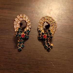 Christmas rhinestone Wreath stud earrings